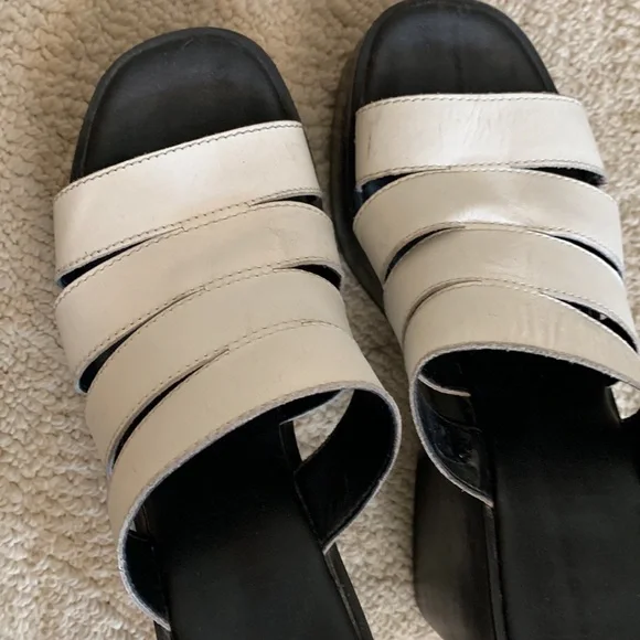 Italian Mules/Clogs - Picture 4 of 5